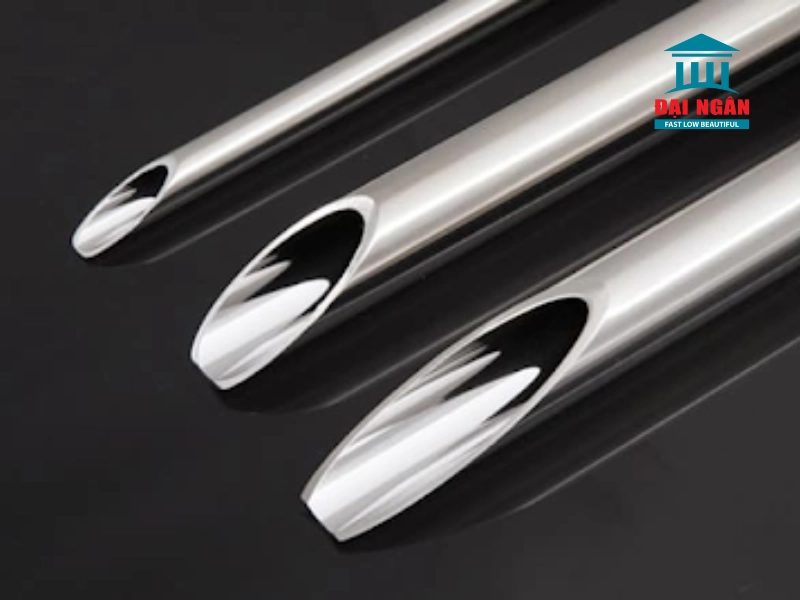 Carbon là một trong các thành phần của inox