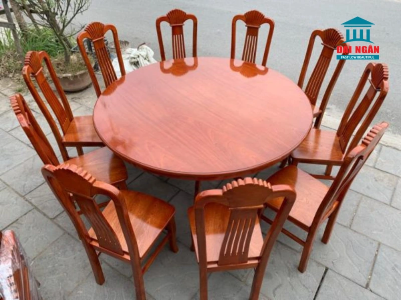 kích thước bàn tròn 10 người