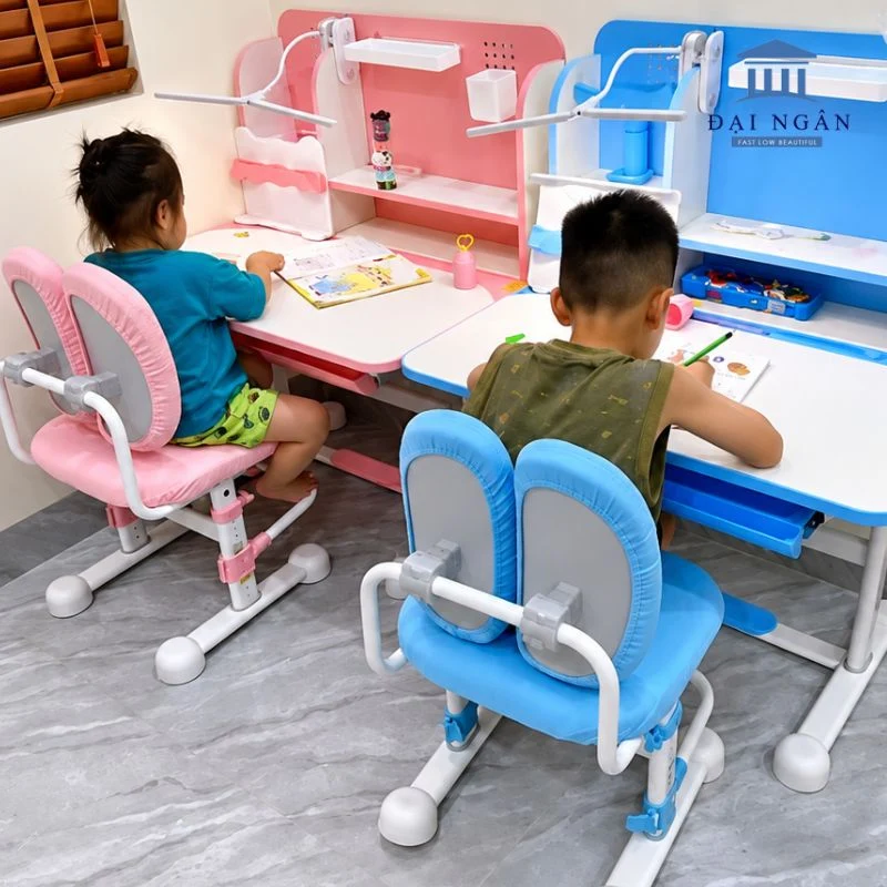 bàn học cho bé lớp 2