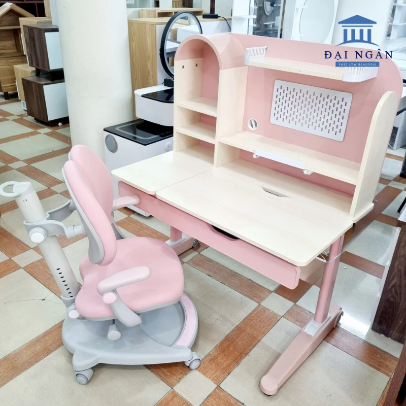 ghế chống gù chống cận