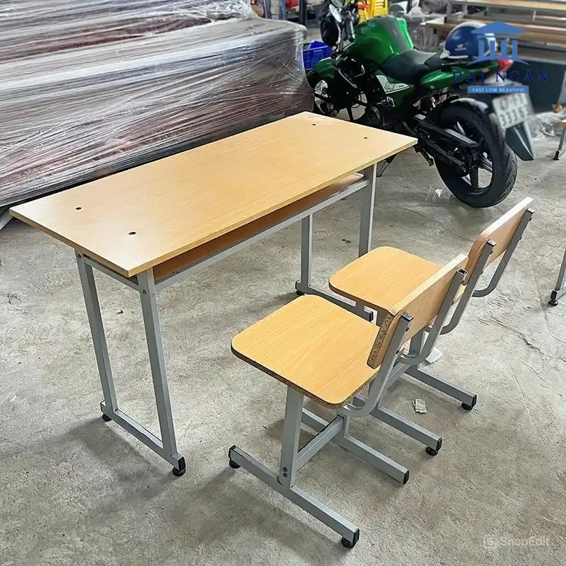 bàn học sinh tiểu học bằng gỗ