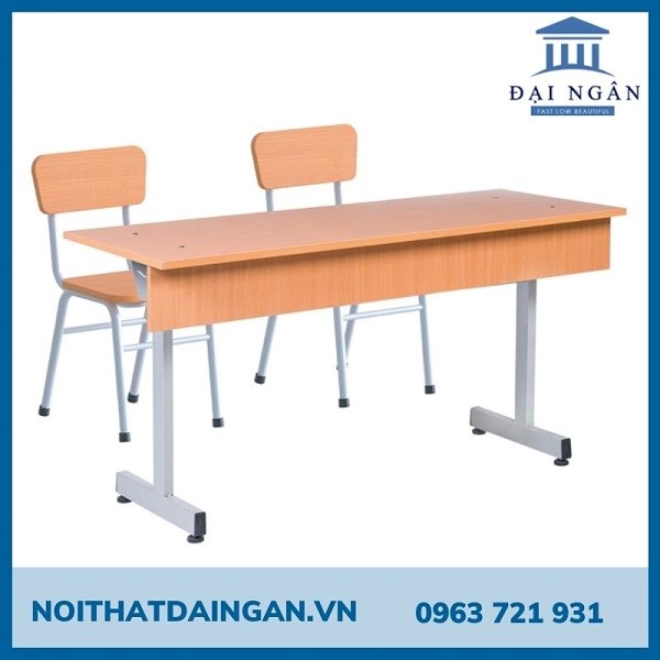 bàn học dài 2 ghế đơn là một trong những mẫu bàn ghế trường học được lựa chọn nhiều nhất