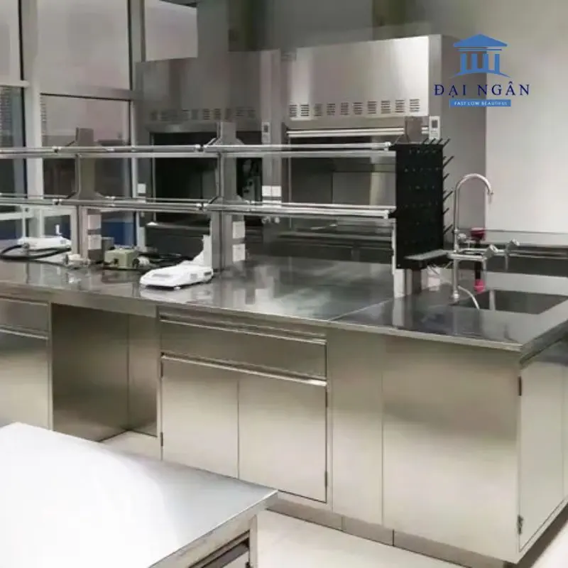 Bàn thao tác nhôm mặt inox phòng thí nghiệm