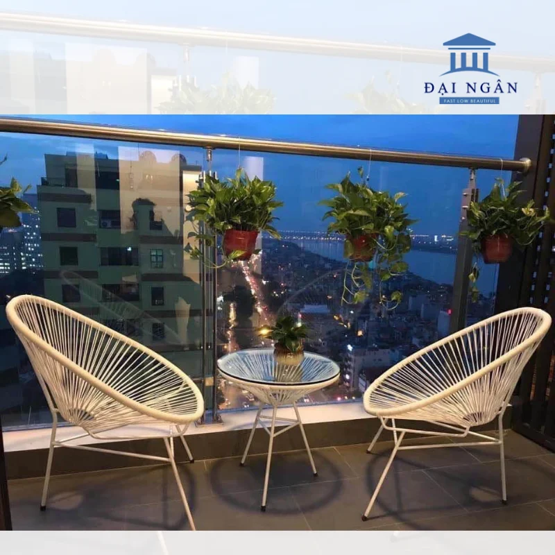 Bộ bàn ghế mây mặt kính cường lực