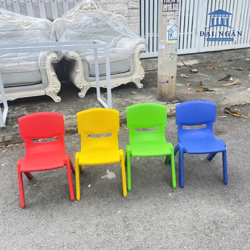 ghế giáo viên mầm non