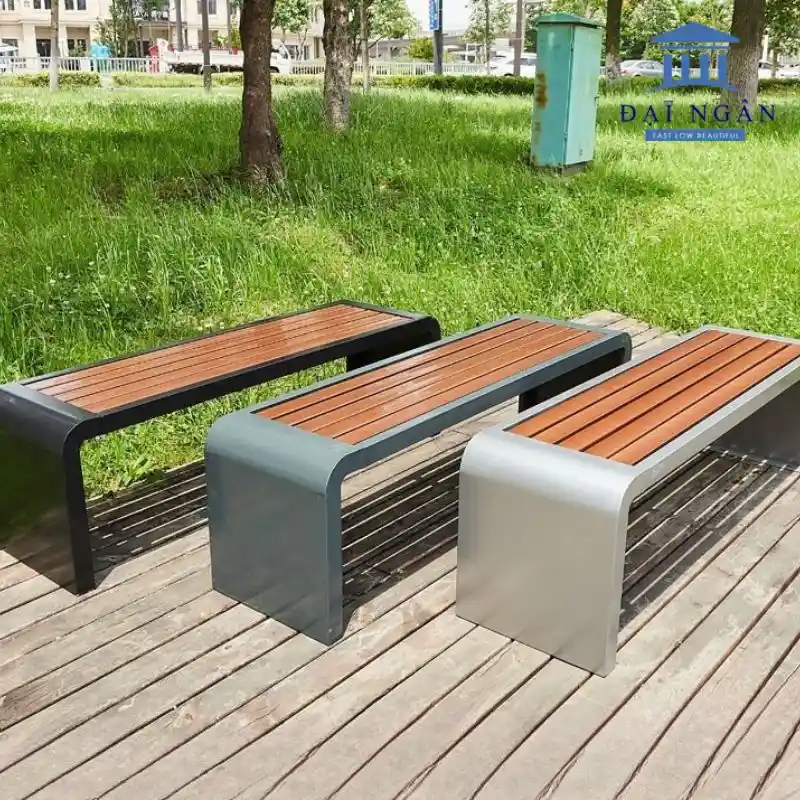 Ghế băng chờ gỗ ngoài trời