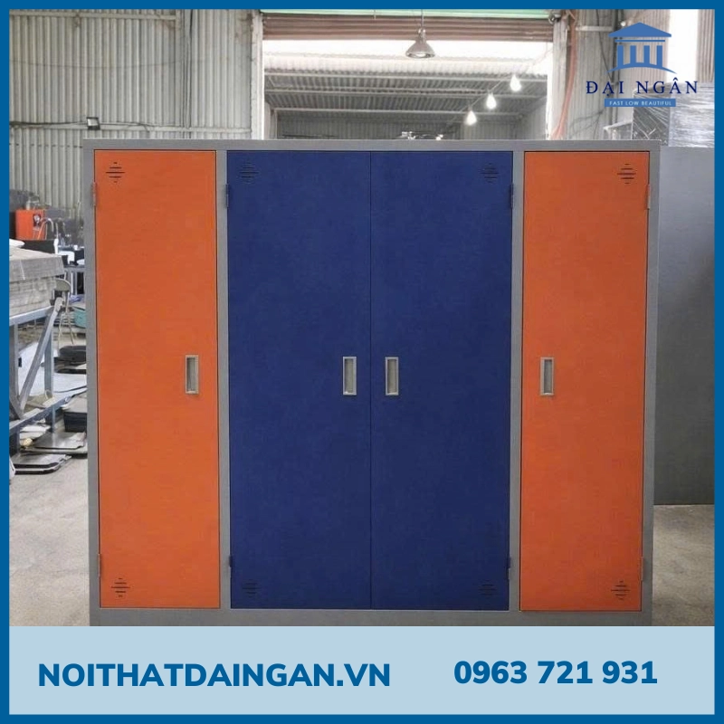 Tủ locker 4 cánh 3 khoang Tủ locker 4 cánh 3 khoang