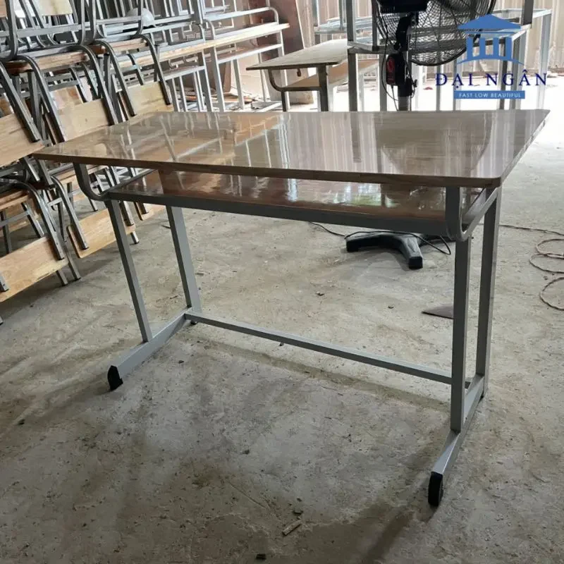 bàn ghế học sinh chân sắt
