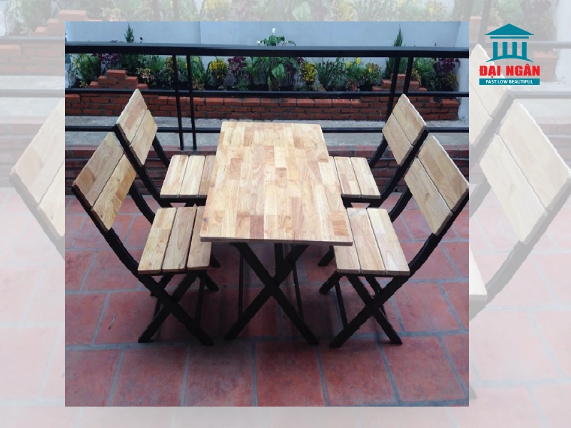 Bộ bàn ghế sắt xếp gỗ cao su cho quán ăn