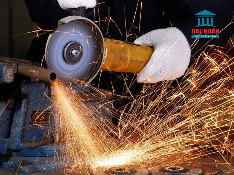 Inox 201 bắn chùm tia dày hơn inox 304