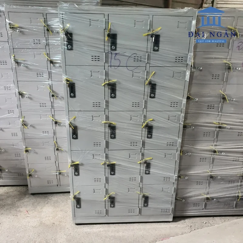 tủ sắt locker 15 ngăn