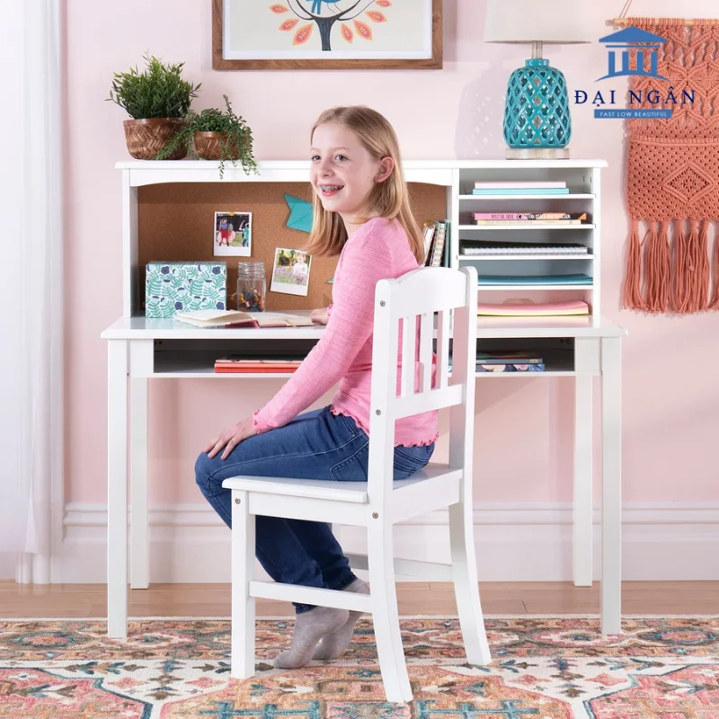 cách chọn bàn học cho bé