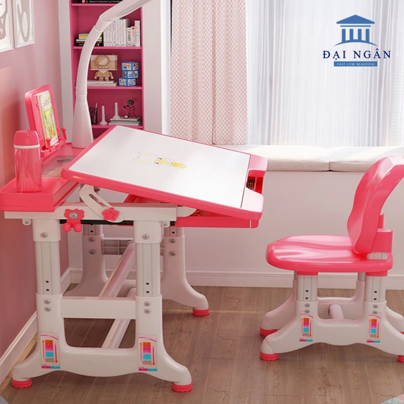 bàn học cho bé lớp 1