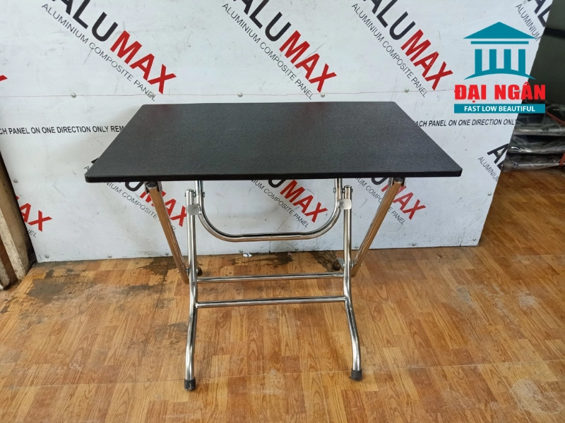 Lưu ý khi sử dụng bàn nhựa chân inox