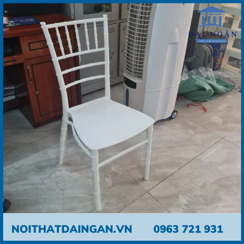Ghế tựa nhà hàng bằng nhựa ống trúc GNH 22