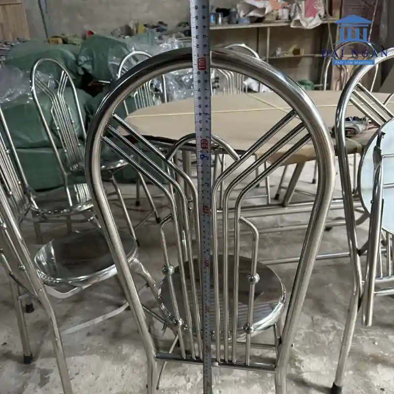 Ghế inox tròn có tựa lưng