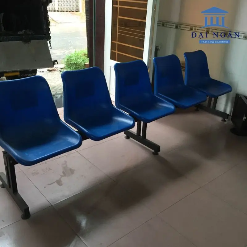 Ưu điểm nổi bật của băng ghế chờ nhựa 5 chỗ