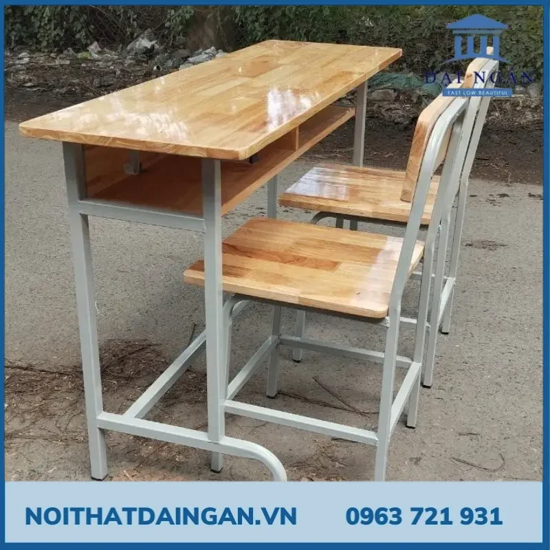 bàn học chân sắt