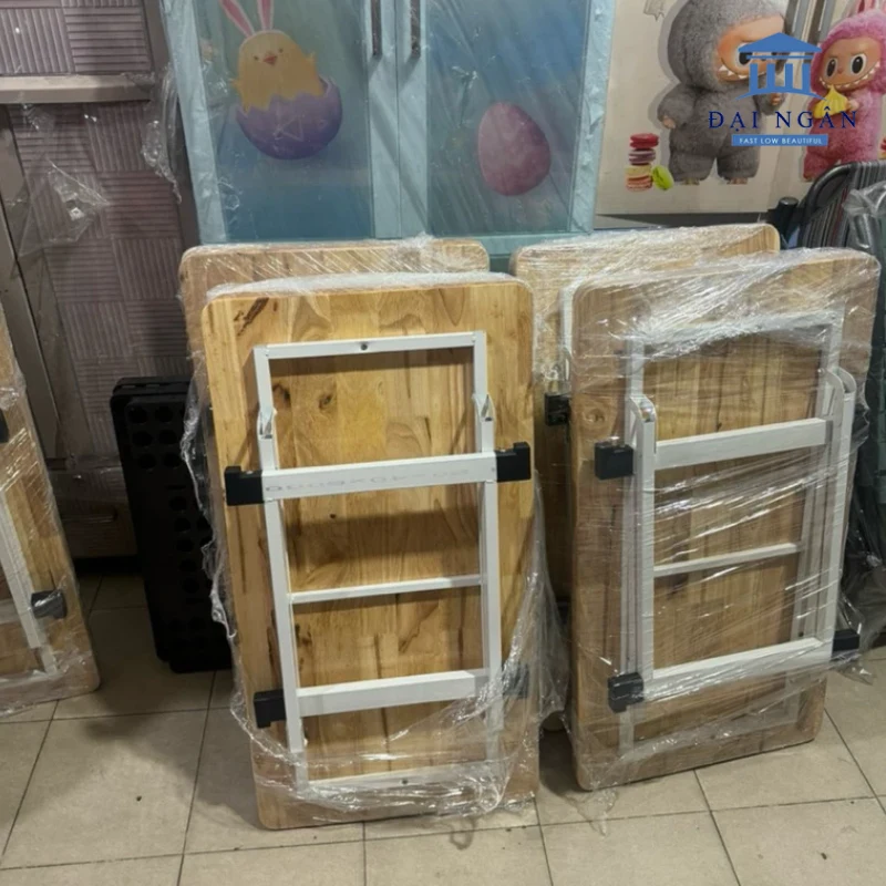 bàn gỗ cho bé mầm non bàn gỗ học sinh mầm non