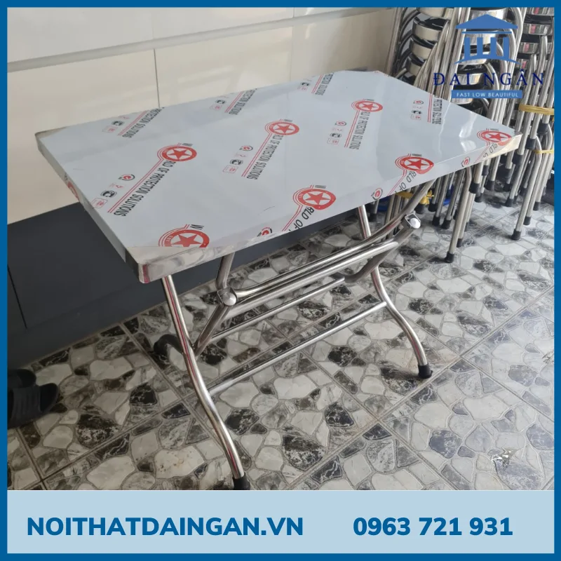mua bàn inox quận 12