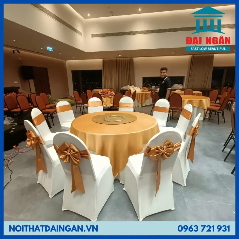 bàn tròn kính xoay nhà hàng bàn tròn kính xoay nhà hàng