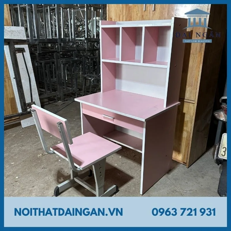 mẫu bàn học có kệ sách
