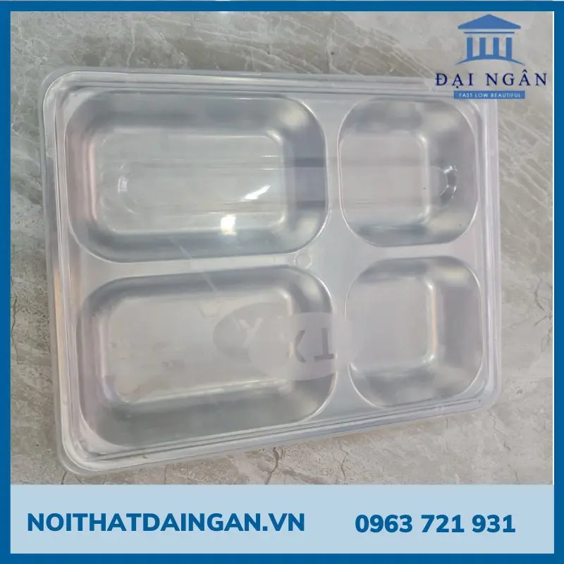 Nắp inox 4 ngăn chia với nắp nhựa cứng