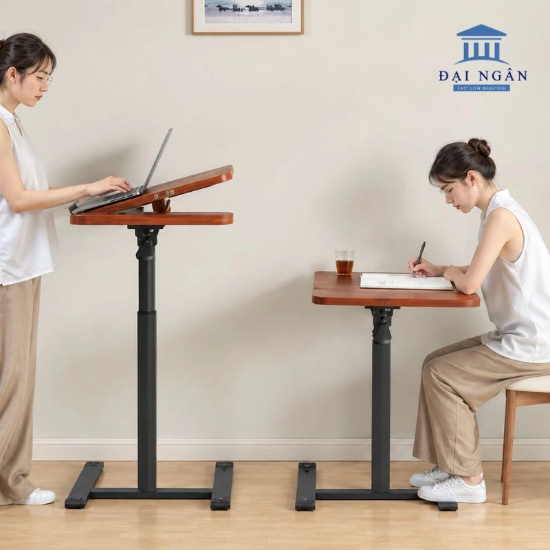 bàn học sinh lớp 4