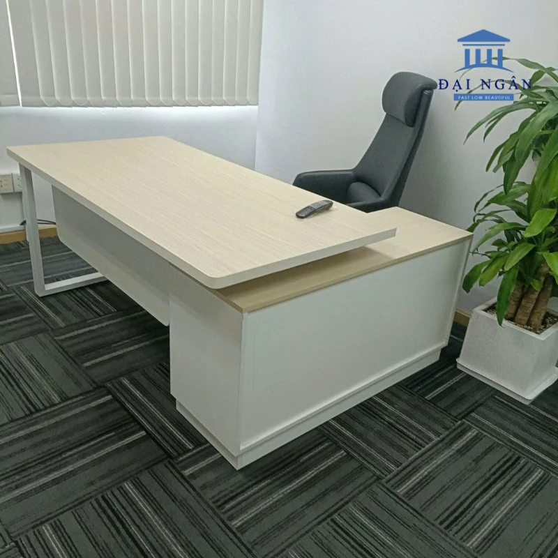 bàn làm việc giám đốc