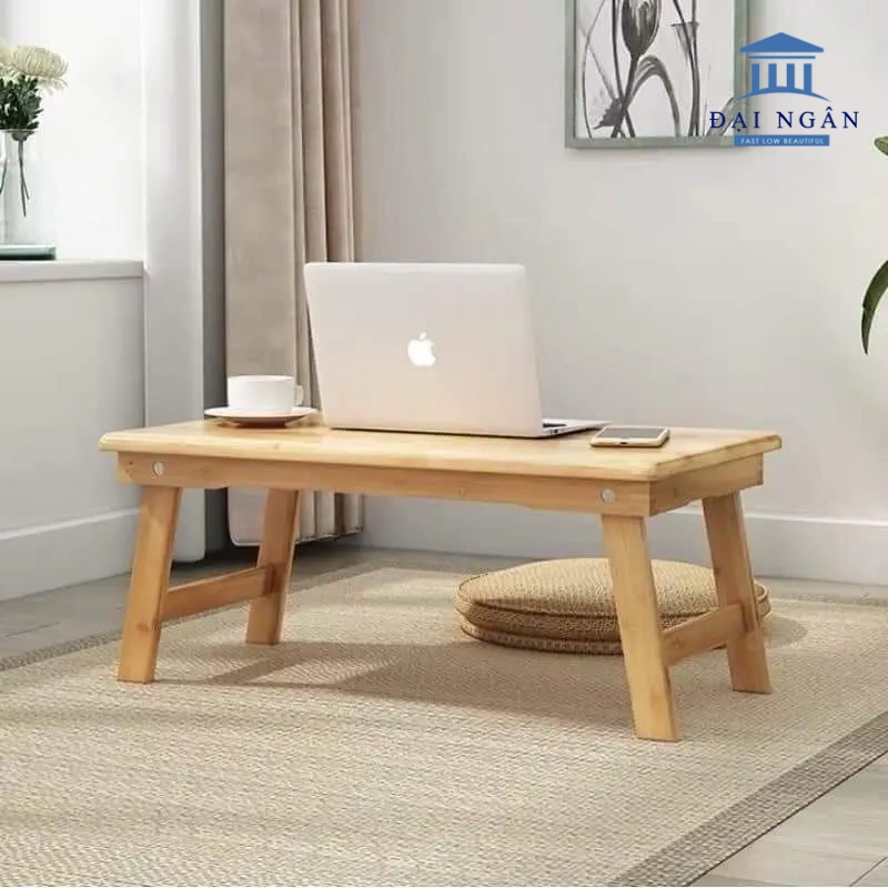 bàn bệt học sinh