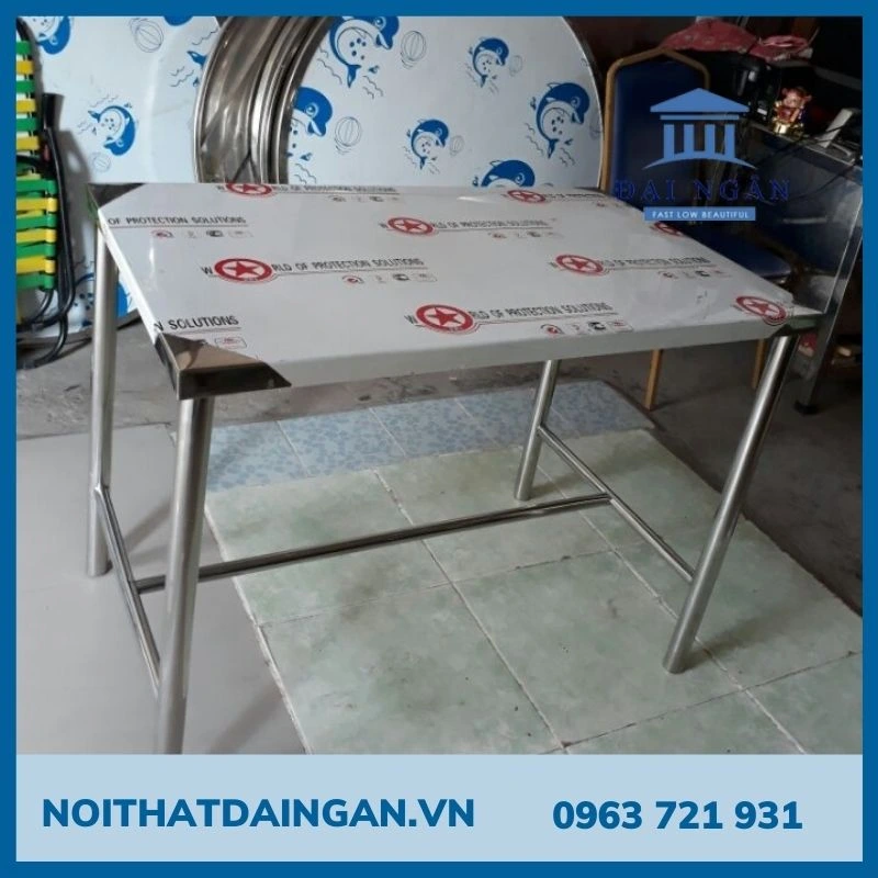 bàn inox bếp công nghiệp