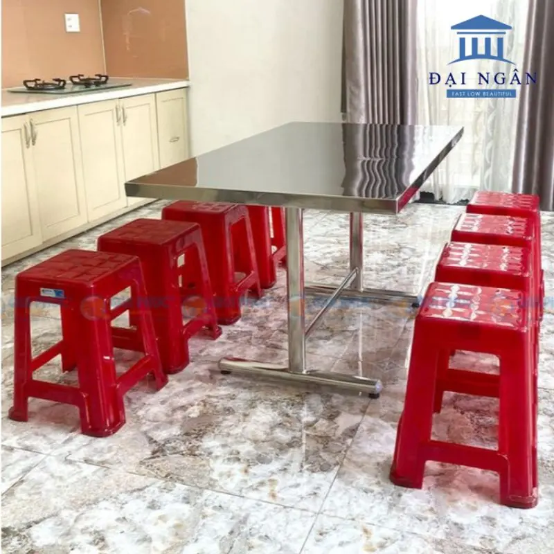 5+ bộ bàn inox ghế nhựa chất lượng cho gia đình