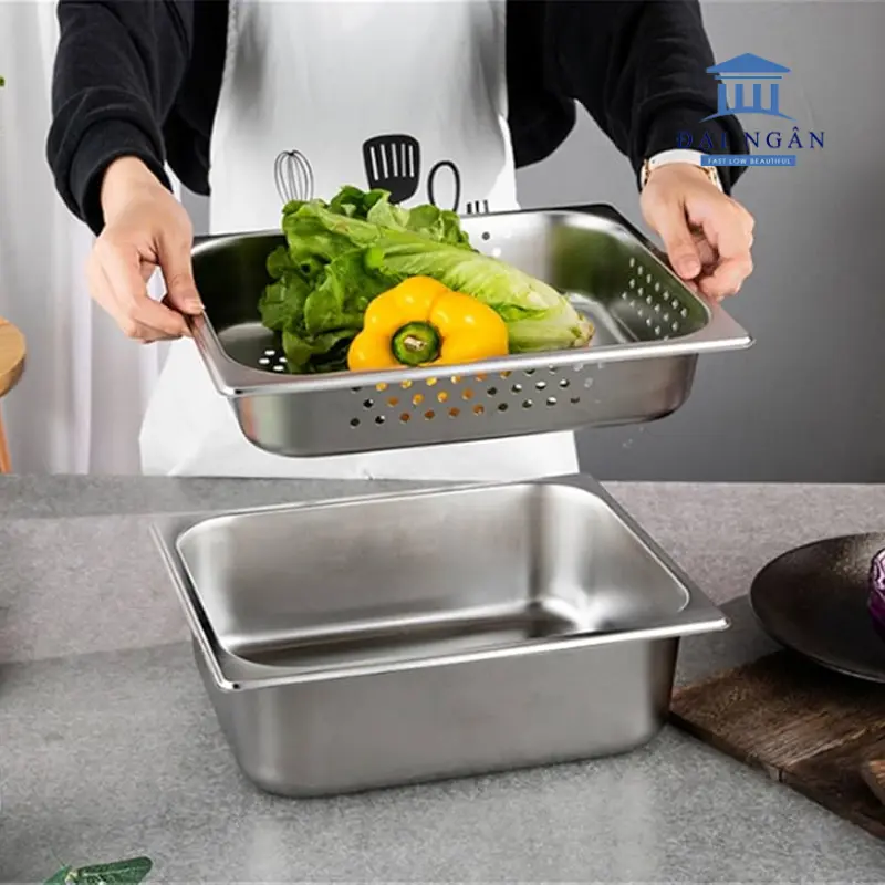 Ưu điểm vượt trội của khay inox GN 1/3 – Lựa chọn bền vững cho bếp ăn