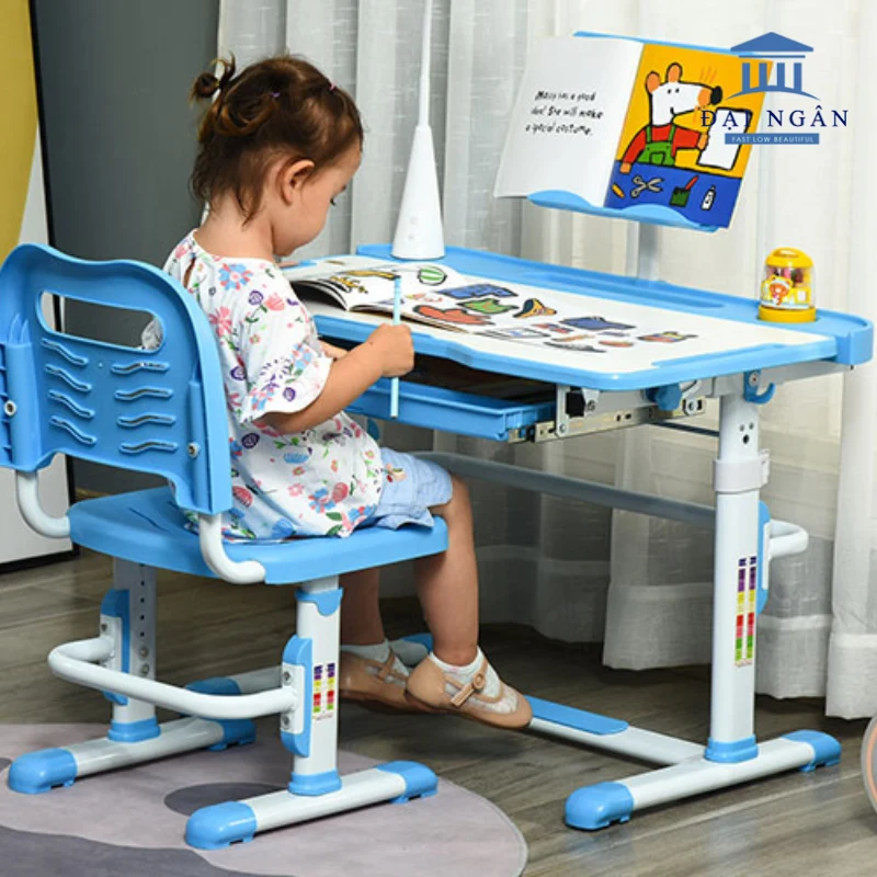 bàn học trẻ em lớp 1