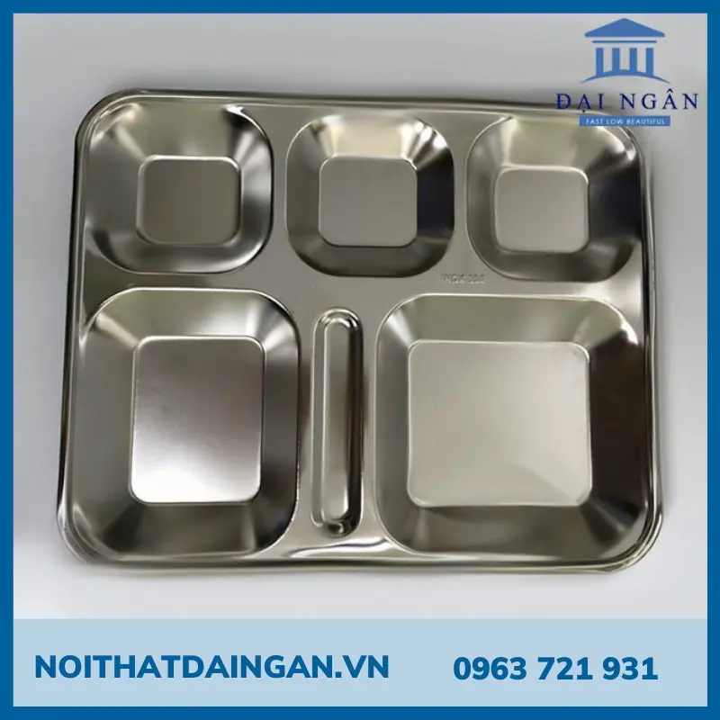Khay suất ăn công nghiệp 6 ngăn, nắp inox bản lớn