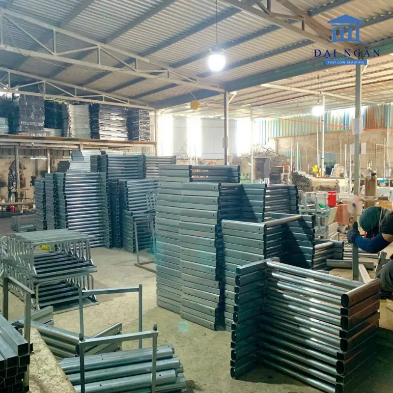 làm bàn học cho con