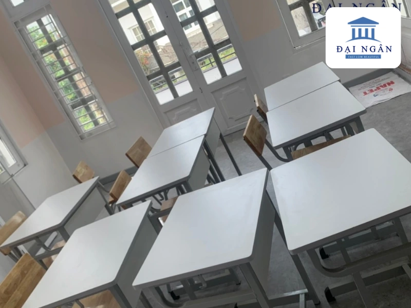 giá bàn học sinh tiểu học