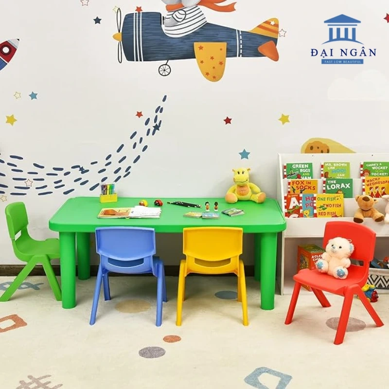 cách chọn bàn ghế cho trẻ 